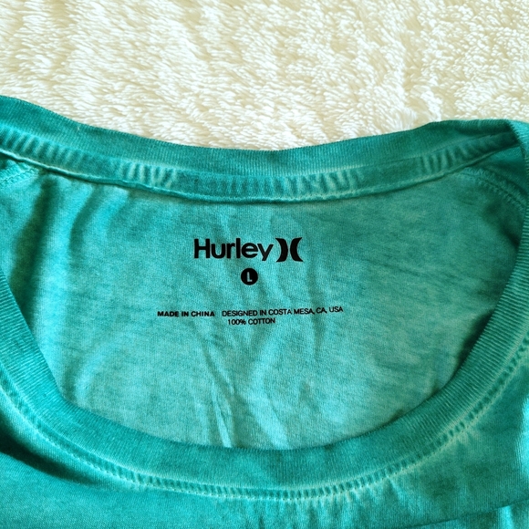Hurley🌊 Flutter🦋 Sleeve Tee👕 - NWT - Picture 5 of 13